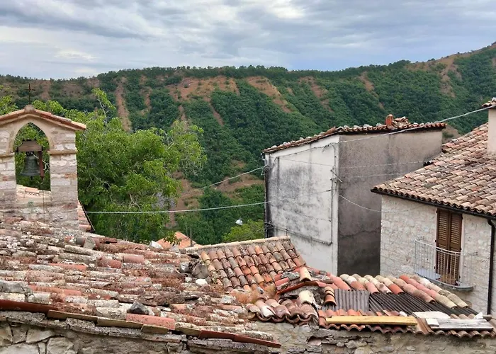 Casa Castello Monte Nerone شقة